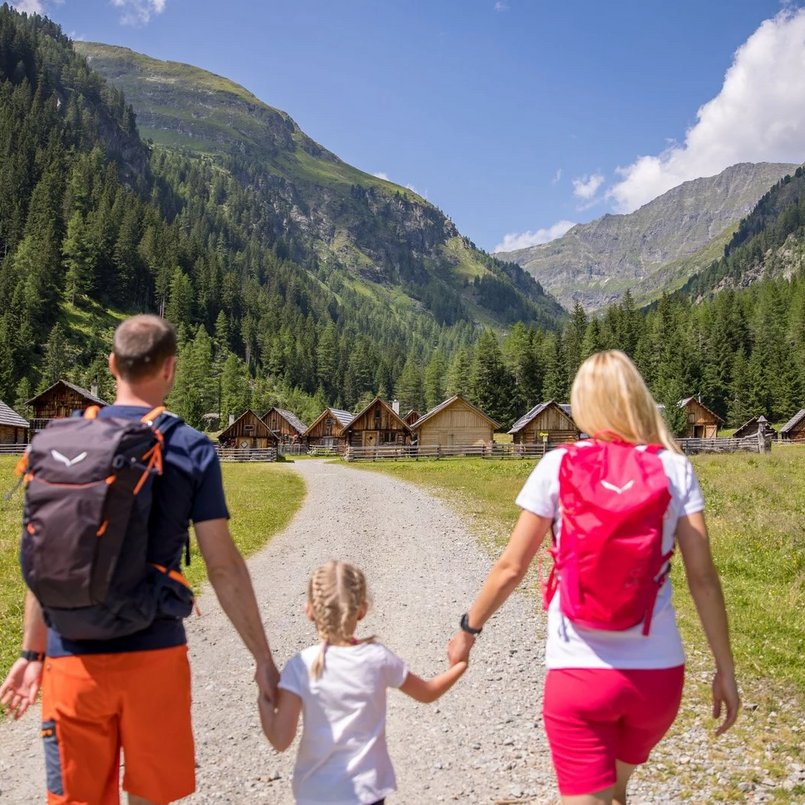 Hotel Weissenstein in St. Michael im Lungau Hotel Weissenstein in St. Michael im Lungau